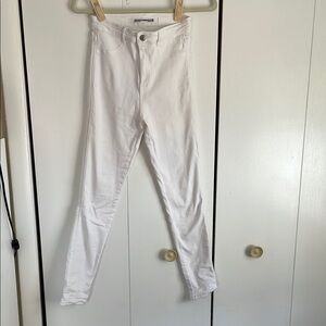 Zara White Skinny Jeans Modern Chic Style